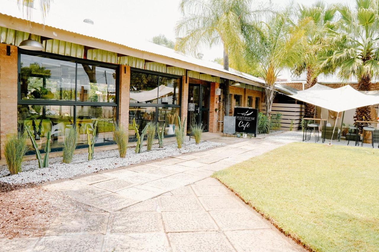 Lighthouse Guesthouse & Cafe Groblersdal Exterior foto